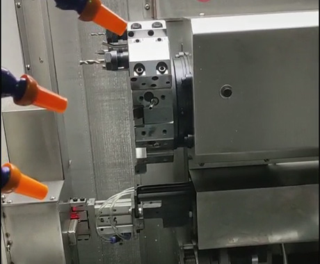 锐锋36双主轴双伺服刀塔加工视频